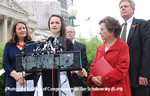 Angelina Sujata addresses vehicle safety at Takata hearing - small image